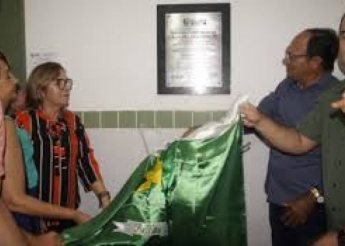 A EMEF Des. Braz Baracuhy foi inaugurada nesta segunda-feira (25).