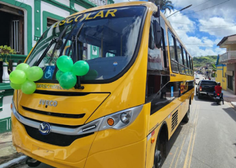 Entrega de Ônibus Escolares em Pilões: Mais Conforto e Segurança para os Estudantes